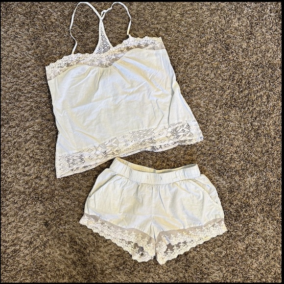 Pajama set ✨BUNDLE✨ - Picture 11 of 16